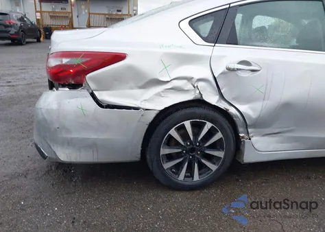 2018 Nissan Altima 2.5 Sv из США, поврежденный, VIN 1N4AL3AP2JC269440